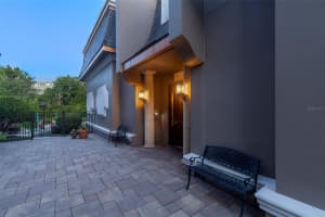 660 OSCEOLA AVENUE, WINTER PARK, FL 32789 Sold 01/02/25