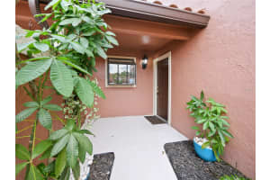 667 MONTEGO BAY COURT, WINTER PARK, FL 32792 Sold 01/24/25
