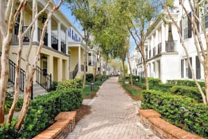2000 BRINK ALLEY, ORLANDO, FL 32814 Sold 01/17/25