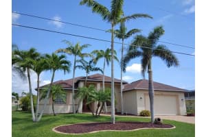 1807 2ND STREET, CAPE CORAL, FL 33990 Sold 03/05/25
