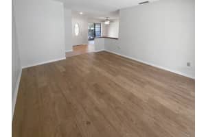 16504 CRANWOOD PLACE, TAMPA, FL 33618 Sold 04/23/25