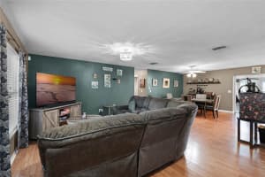 1424 LESLIE DRIVE, LAKELAND, FL 33801 Sold 04/08/25