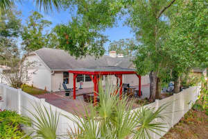 1725 SINGING PALM DRIVE, APOPKA, FL 32712 Sold 07/28/25
