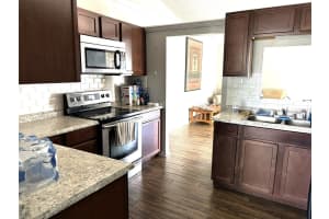 1721 SANDALWOOD CIRCLE, WINTER HAVEN, FL 33880 Sold 12/19/24