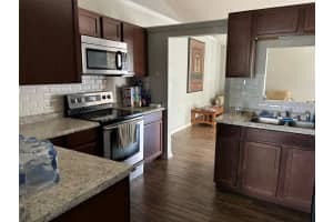1721 SANDALWOOD CIRCLE, WINTER HAVEN, FL 33880 Sold 12/19/24