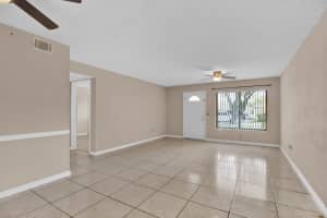 725 NORTHLAKE BOULEVARD, ALTAMONTE SPRINGS, FL 32701 Sold 06/19/25
