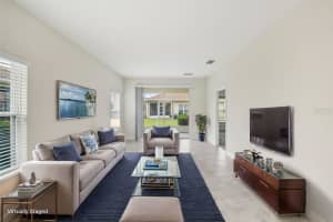 1171 TRAPPERS TRAIL LOOP, DAVENPORT, FL 33896 Sold 12/23/24