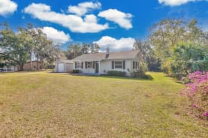 2011 BUTLER STREET, LEESBURG, FL 34748 Sold 12/17/24