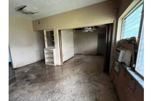 101 WALLACE STREET, ORLANDO, FL 32809 Sold 12/27/24
