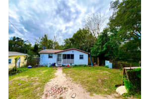 8 ELLA J GILMORE STREET, APOPKA, FL 32703 Sold 04/17/25