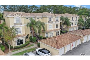 698 SEABROOK COURT, ALTAMONTE SPRINGS, FL 32714 Sold 01/31/25