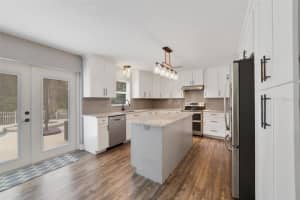 303 KNOT HOLE CIRCLE, CHULUOTA, FL 32766 Sold 01/15/25