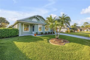 203 FAIRGREEN AVENUE, NEW SMYRNA BEACH, FL 32168 Sold 05/08/25