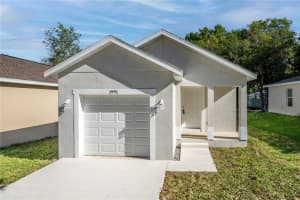 1991 HOLLYWOOD AVENUE, EUSTIS, FL 32726 Sold 05/21/25