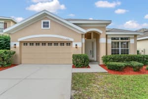426 FERN LAKE DRIVE, ORLANDO, FL 32825 Sold 01/29/25