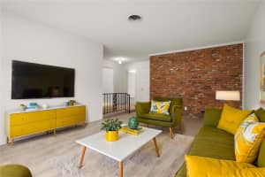 513 CORNWALL ROAD, WINTER PARK, FL 32792 Sold 04/04/25