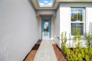 13037 SKYWAY LANE, ORLANDO, FL 32828 Sold 12/27/24