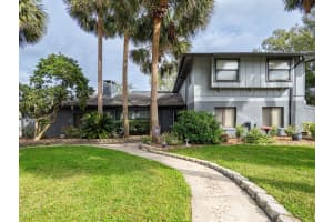1 OLD GROVE LANE, ALTAMONTE SPRINGS, FL 32701 Sold 02/14/25