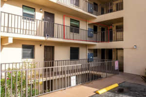 3807 ATLANTIC AVENUE, DAYTONA BEACH, FL 32118 Sold 02/27/25