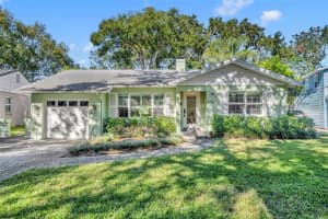 813 CHICHESTER STREET, ORLANDO, FL 32803 Sold 12/27/24