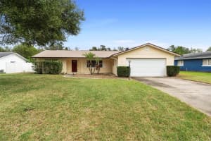915 OAK DRIVE, ALTAMONTE SPRINGS, FL 32714 Sold 01/27/25