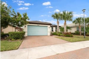 12054 BENNINGTON CIRCLE, PORT SAINT LUCIE, FL 34987 Sold 04/22/25