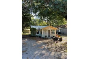 13 KELLY LANE, AUBURNDALE, FL 33823 Sold 03/14/25