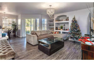 7270 WESTPOINTE BOULEVARD, ORLANDO, FL 32835 - MLS#MFRO6259292