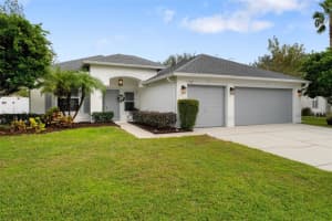 727 SHADOWMOSS DRIVE, WINTER GARDEN, FL 34787 Sold 01/22/25