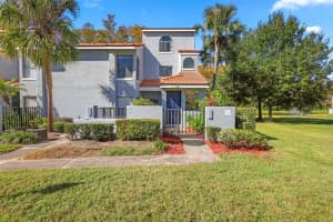 4757 CAPRI PLACE, ORLANDO, FL 32811 Sold 01/31/25