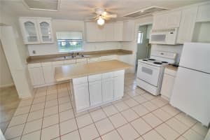 1220 MARIE AVENUE, APOPKA, FL 32703 Sold 02/18/25