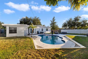 5201 LAKE HOWELL ROAD, WINTER PARK, FL 32792 Sold 01/27/25