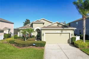 811 SUFFOLK PLACE, DAVENPORT, FL 33896 Sold 02/25/25