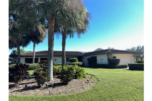 10 PILOT PLACE, WINTER HAVEN, FL 33881 - MLS#MFRO6259578