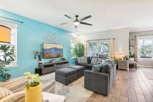 4113 CYPRESS GLADES LANE, ORLANDO, FL 32824 Sold 12/30/24