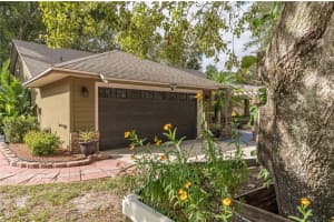 328 STERLING ROSE COURT, APOPKA, FL 32703 Sold 03/25/25