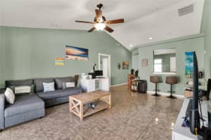 1055 PINEVIEW COURT, APOPKA, FL 32712 Sold 01/13/25