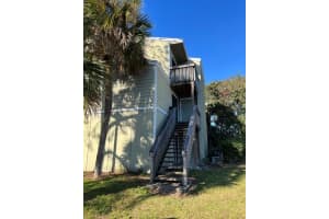 114 SCOTTSDALE SQUARE, WINTER PARK, FL 32792 Sold 12/30/24