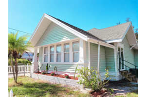 708 22ND STREET, BRADENTON, FL 34205 Sold 07/08/25