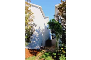 8311 LOOKOUT POINTE DRIVE, WINDERMERE, FL 34786 Sold 01/31/25