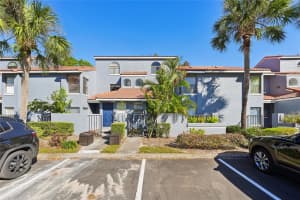 4715 CAPRI PLACE, ORLANDO, FL 32811 Sold 01/17/25