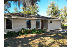 304 LAKEVIEW DRIVE, LONGWOOD, FL 32750 Sold 02/12/25