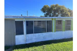1417 HIGHLAND AVENUE, TAVARES, FL 32778 Sold 03/07/25
