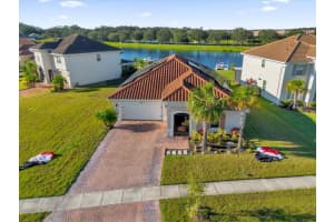 1651 Kingfisher Ct, KISSIMMEE