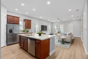7951 NEMOURS PARKWAY, ORLANDO, FL 32827 Sold 04/07/25