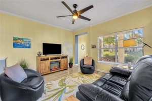 1812 ARBOR LAKES CIRCLE, SANFORD, FL 32771 Sold 07/30/25