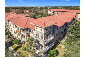 904 Charo Pkwy #525, DAVENPORT