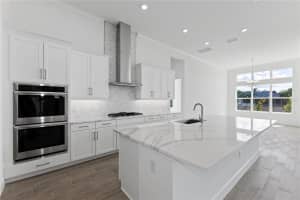 1062 SIGNET DRIVE, APOLLO BEACH, FL 33572 Sold 04/29/25