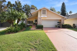 300 SPRING RUN CIRCLE, LONGWOOD, FL 32779 - MLS#MFRO6261434