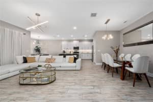 11209 LEMON LAKE BOULEVARD, ORLANDO, FL 32836 Sold 02/13/25